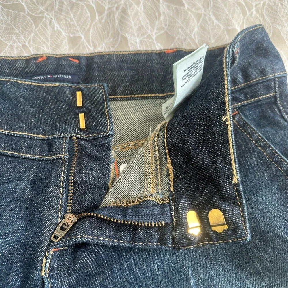 Tommy Hilfiger Bermuda Denim Shorts Size 8 - Picture 8 of 16